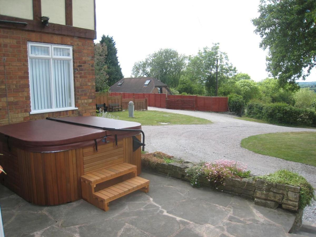 Arden Hill Farmhouse - Hot Tub, Snooker Table, Sleeps 16 Stratford-upon-Avon Exterior photo